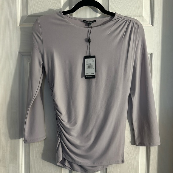 Beautiful grey lavender top - Picture 1 of 5